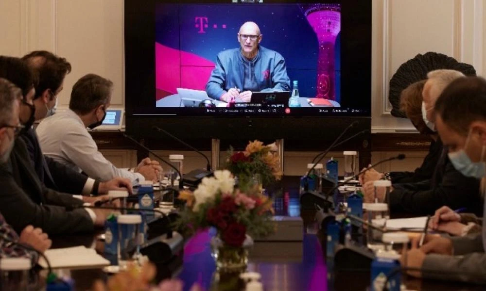 Deutsche Telekom: Νέα ψήφος εμπιστοσύνης στην Ελλάδα